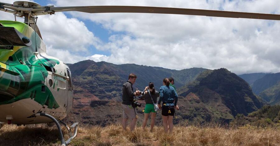 From Lihue: Kauai Sightseeing Helicopter Flight - Meeting Safari Helicopters in Lihue