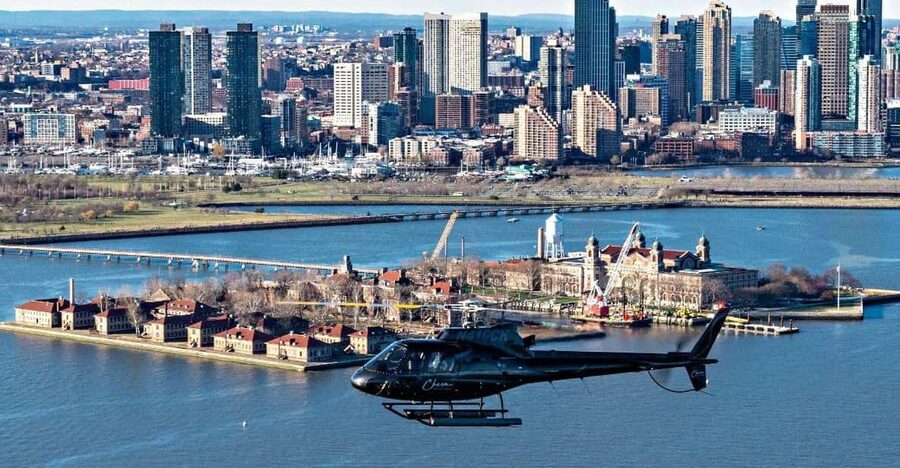From New Jersey: NYC Skyline Helicopter Tour - Getting to Essex County Airport in Fairfield