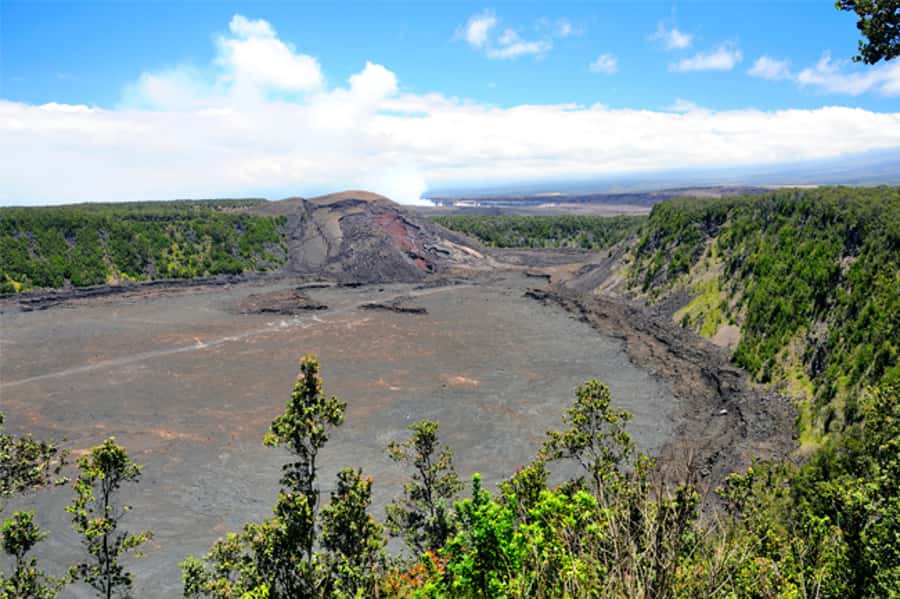 From Oahu: Big Island Volcano Adventure & Helicopter - The morning flight to Hilo