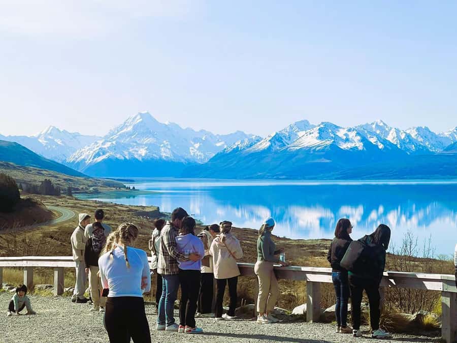 From Queenstown: Mount Cook Heli-Hike and Bus Tour Combo - The Queenstown departure and the long road north