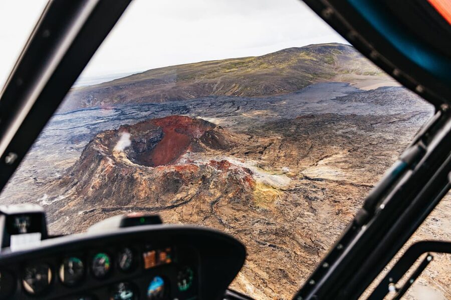 From Reykjavik: New Volcanic Area Helicopter Tour - Litli Hrutur and the newest eruption sites