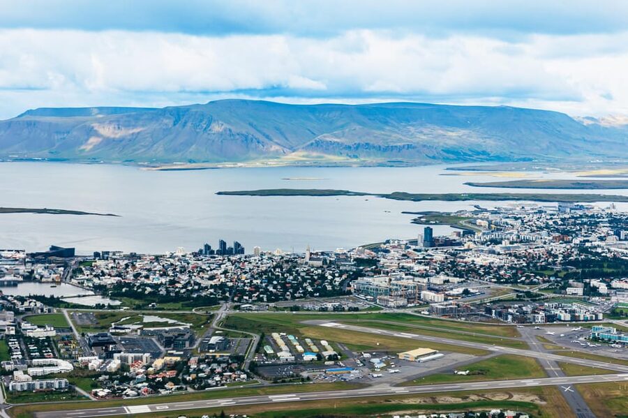 From Reykjavik: New Volcanic Area Helicopter Tour - The possible landing on fresh lava