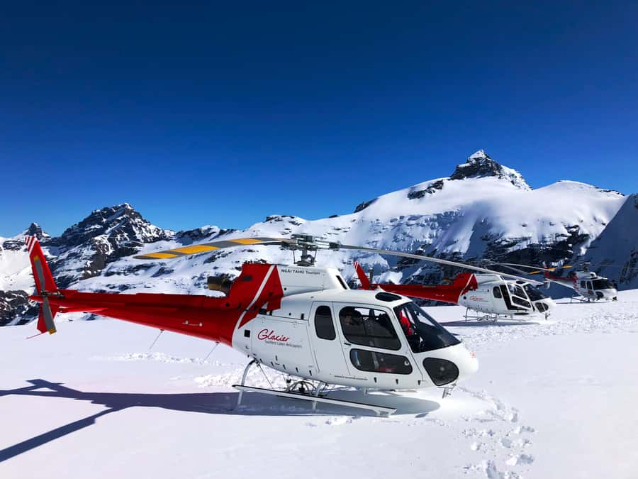 Glacier Explorer & Earnslaw Burn Helicopter Flight - The Rees Valley opens into braided river country