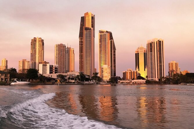 Gold Coast Helicopter 10 min Flight and Jet Boat Ride - A 10-minute flight over the Gold Coast