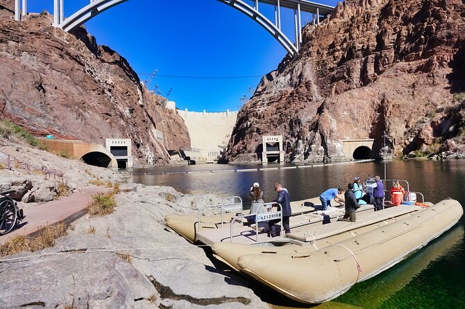 Grand Celebration Helicopter Tour with Black Canyon Rafting - A 30-minute champagne stop on the Grand Canyon floor