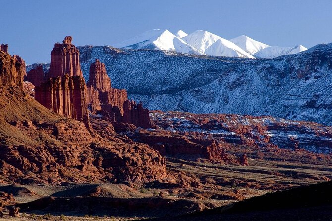 Grand Moab, Scenic Heli Tour - 60 minutes - Corona Arch from above