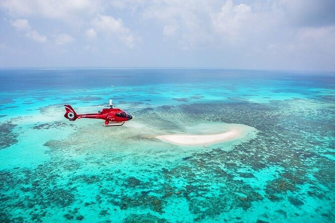 Great Barrier Reef 30-Minute Scenic Helicopter Tour from Cairns - Why aerial photographs work so well here