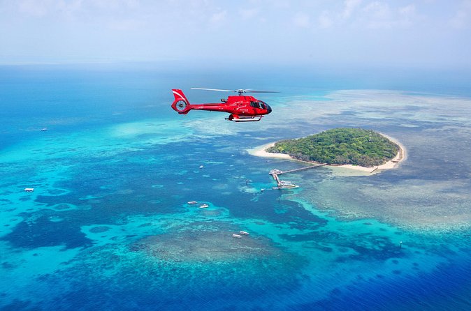 Great Barrier Reef 30-Minute Scenic Helicopter Tour from Cairns - Pilot commentary and staff support