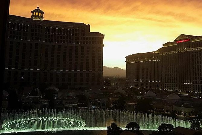 Helicopter Flight of the Las Vegas Strip with Eiffel Tower Dinner - Dress rules, weight limits, and practical details
