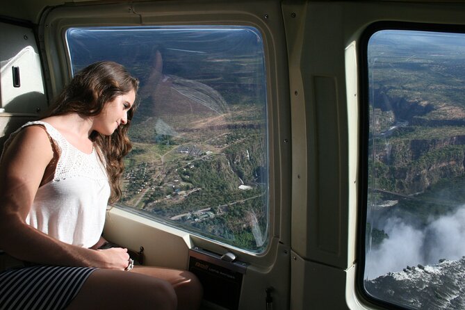 Helicopter Flight+window Seat Guarantee over the Victoria Falls - Seeing Victoria Falls from the helicopter