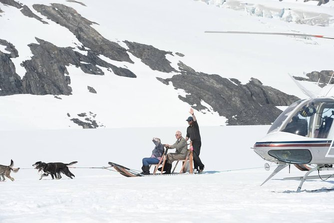 Helicopter Glacier Dogsled + Knik Glacier Landing- Anchorage Area - Who should book this helicopter glacier tour