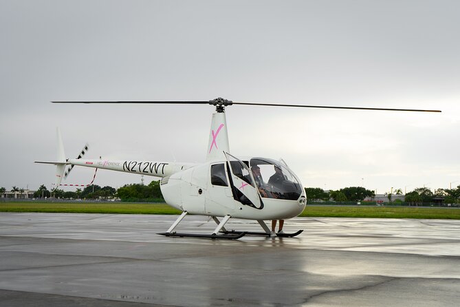 Helicopter Miami Grand Tour - Sunny Isles shoreline and Miami’s coastal strip