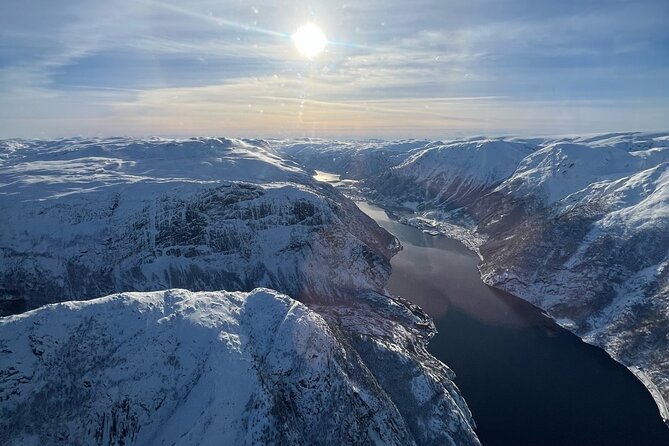 Helicopter Over Trolltunga and Waterfall Sightseeing from Bergen - Who should book this helicopter and waterfall day