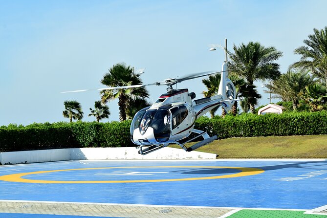 Helicopter Private Tour in Abu Dhabi - The Presidential Palace and Abu Dhabi’s monumental scale