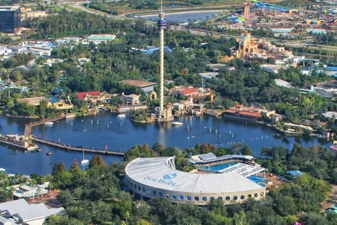 Helicopter Tour Above Orlando's Theme Parks - A Short Flight With a Personal Feel