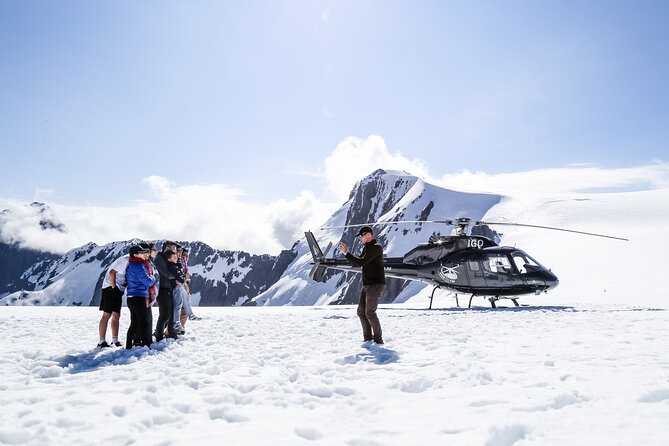 Helicopter Tour Including Glacier Landing from Queenstown - What the one-hour itinerary feels like