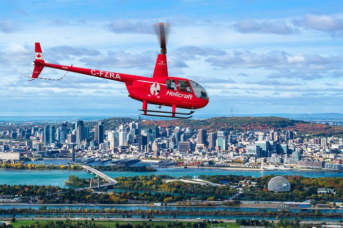 Helicopter Tour Over Montreal - Why Montreal is worth seeing from the air