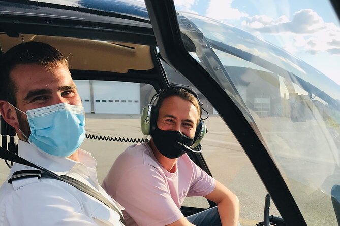 Helicopter Tour Over Montreal - From Helicraft in Saint-Hubert to the Montreal skyline