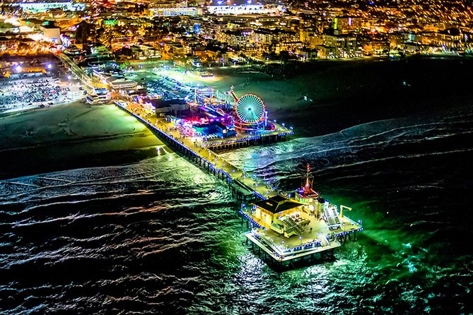 Hollywood and Beaches 50-Minute Helicopter Tour - Why a helicopter is useful in Los Angeles