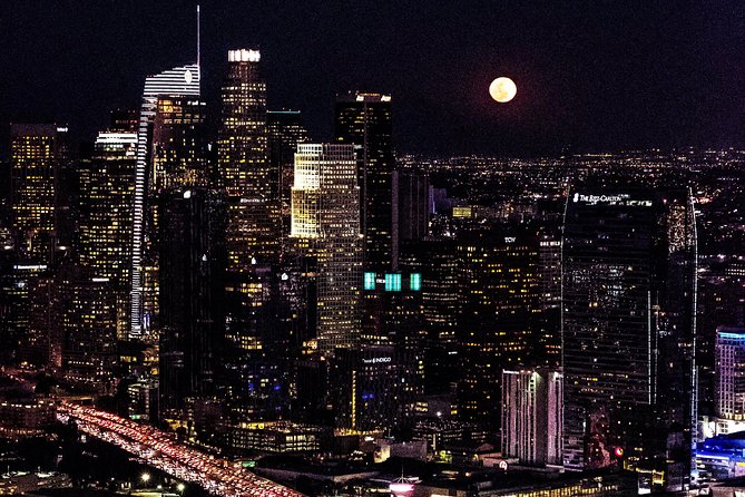 Hooray for Hollywood: 35-Minute Helicopter Tour - The Hollywood Sign and Mulholland Drive