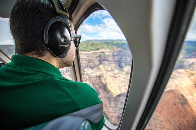 Kauai Deluxe Waterfall Safari: Helicopter Tour - Weather is the biggest risk