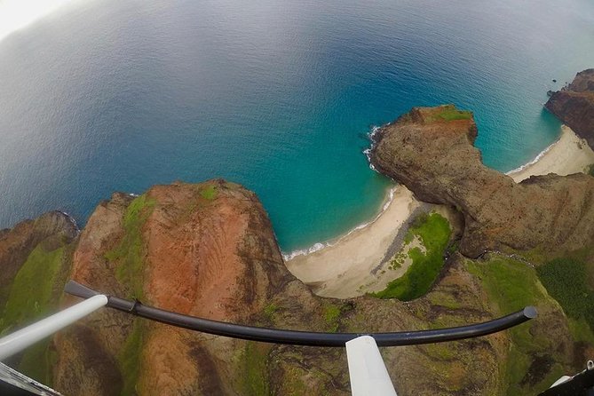 Kauai Private Doors-Off Helicopter: Ultimate Waterfalls & Canyons - What the doors-off cabin feels like