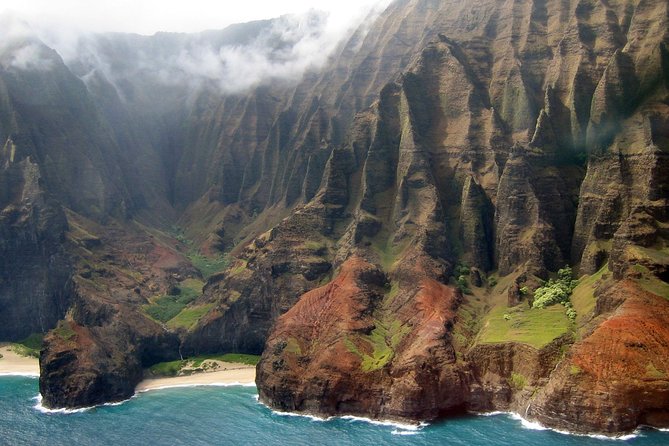 Kauai Private Doors-Off Helicopter: Ultimate Waterfalls & Canyons - Manawaiopuna Falls, the Jurassic Park moment