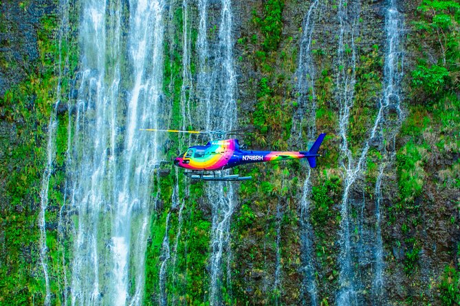 Kohala Coast Volcano Waterfalls-90 Min Heli Tour-Doors Off or On - Along the Kawaihae Coast and toward Kohala