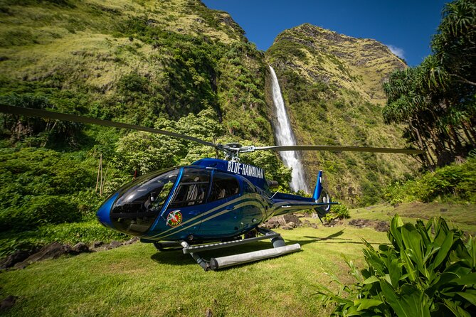 Kohala Waterfalls with Exclusive Landing Helicopter Tour - From Waikoloa to Kohala cowboy country