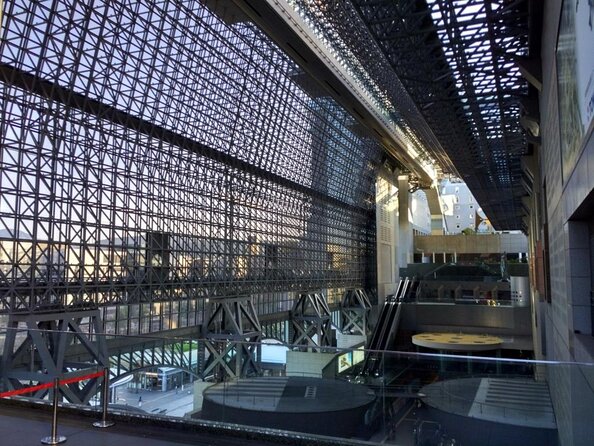 Kyoto Helicopter Tour【20 min】 : Major Shrines and Temples - Kyoto from above, beginning at JPD Kyoto Heliport
