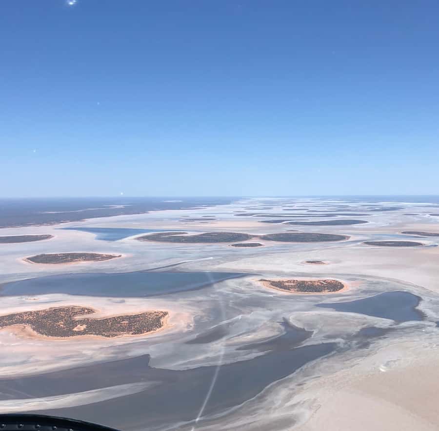 Lake Amadeus, Uluru & Kata Tjuta Helicopter Tour - Why seeing Uluru from a helicopter changes the view