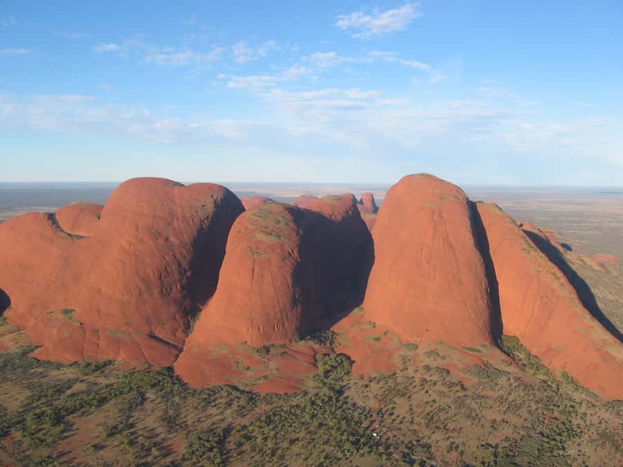 Lake Amadeus, Uluru & Kata Tjuta Helicopter Tour - Lake Amadeus and the meeting point of salt and sand