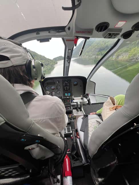 Lake Como: Helicopter tour with an unique Lunch in Como Lake - Why Lake Como looks different from a helicopter