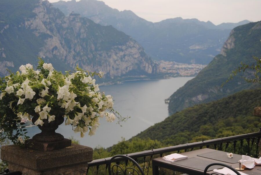 Lake Como: Helicopter tour with an unique Lunch in Como Lake - Madonnina di Barni is the real centerpiece