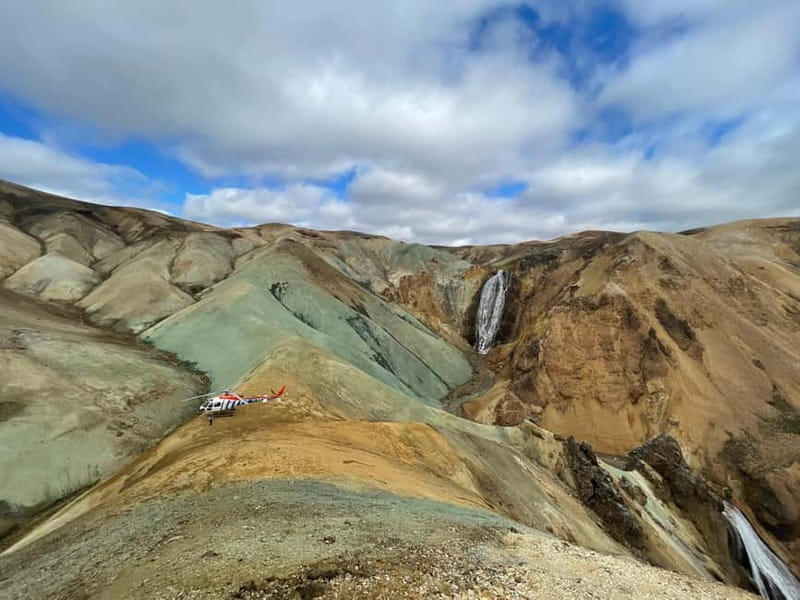 Landmannalaugar: Helicopter tour with 3 Landings - Thirty minutes at Landmannalaugar