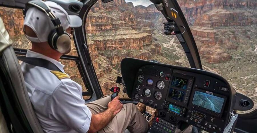 Las Vegas: Grand Canyon West Helicopter Experience - Crossing into Grand Canyon West and Hualapai territory