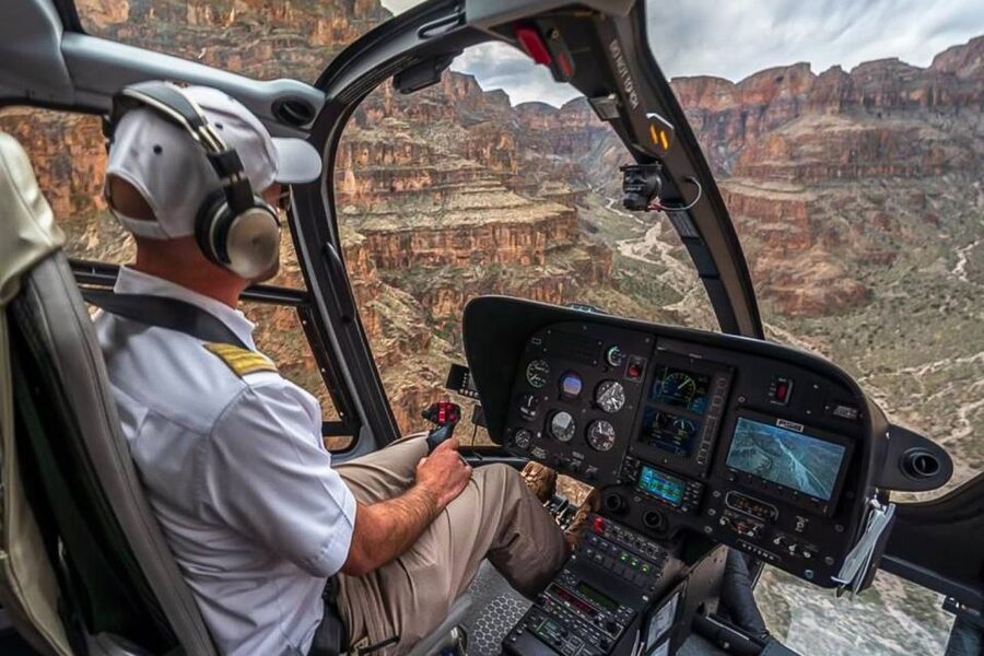 Las Vegas: Grand Canyon West Helicopter Experience - Eagle Point and the choice of Skywalk