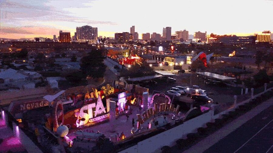 Las Vegas: Night Helicopter Flight and Neon Museum Tour - The Neon Boneyard and its retired signs