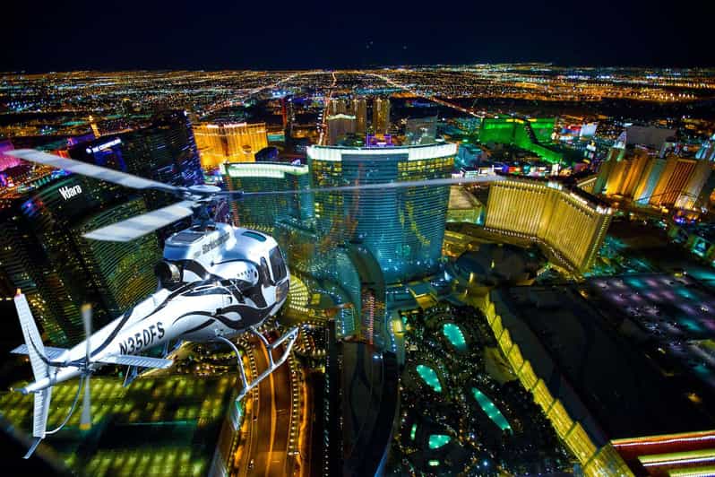 Las Vegas: Nighttime Helicopter Flight over the Strip - Why Las Vegas looks better from the air at night