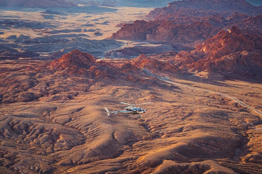 Las Vegas: Valley of Fire Helicopter with Scenic Landing - Pickup from 73 Las Vegas hotels