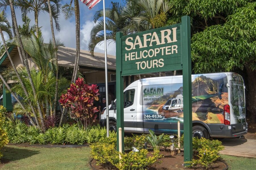 Lihue: Deluxe Waterfall Safari Helicopter Tour - The Jurassic Falls moment