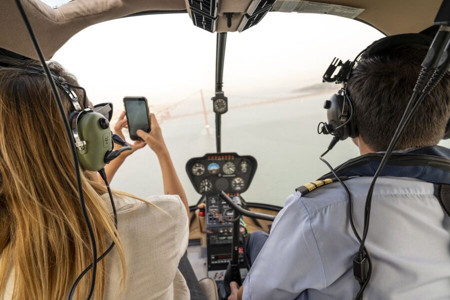 Lisbon: City and Coastline Sightseeing Helicopter Flight - Who will enjoy this most