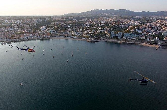 Lisbon: Helicopter Tour over Estoril & Cascais - Do not expect a guided commentary