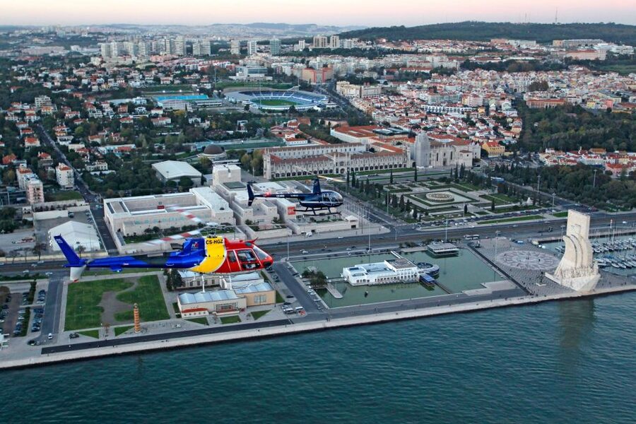 Lisbon: Sightseeing Helicopter Tour Over Belem and Caparica - What this Lisbon helicopter ride really gives you