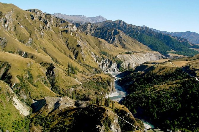 Lord of the Rings and Glacier Helicopter Tour - Group size, comfort, and practical planning