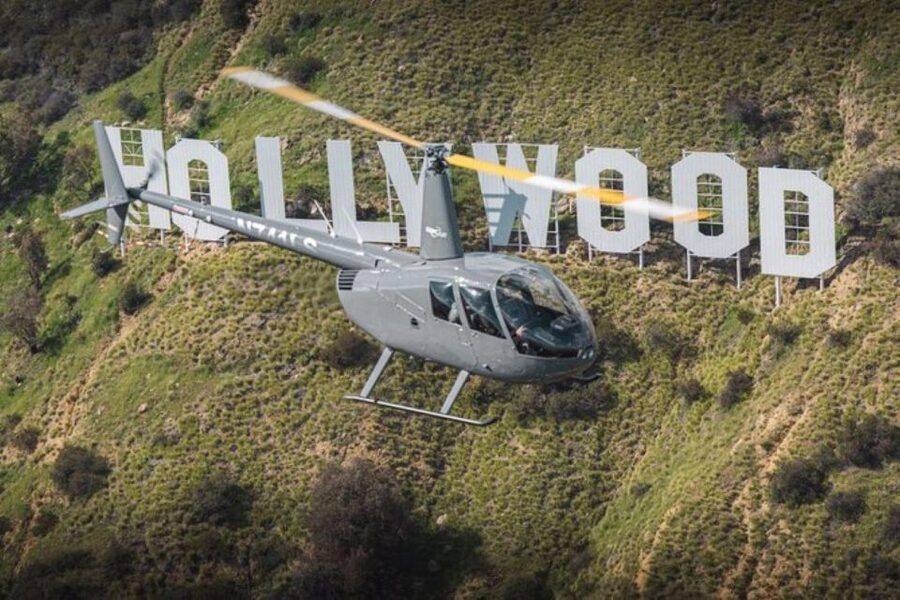 Los Angeles: 45-Minute Attractions Helicopter Tour - Walt Disney Concert Hall and downtown design