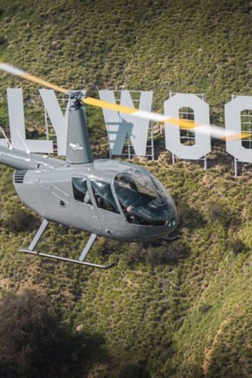 Los Angeles: 45-Minute Attractions Helicopter Tour - The Hollywood Bowl and the final sweep