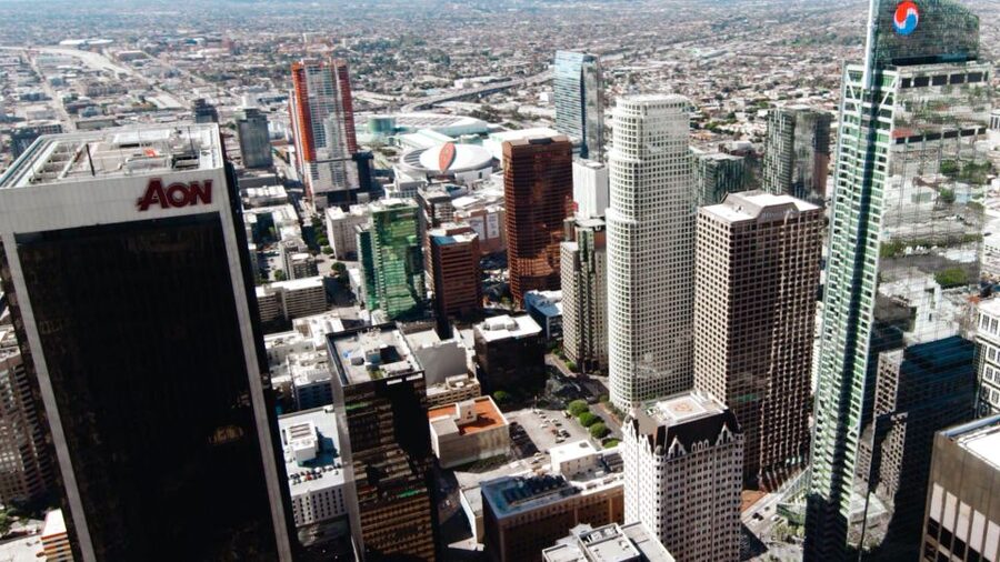 Los Angeles: Downtown Landing Helicopter Tour - Price, timing, and real value