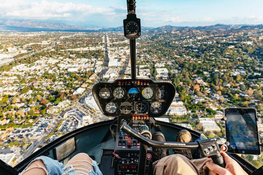 Los Angeles: Private 1-Hour Sightseeing Helicopter Tour - Bel Air, Beverly Hills, and the Celebrity View