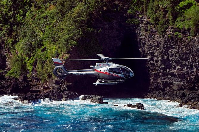 Luxury Helicopter Experience with Hana Rainforest Landing - Seeing the Road to Hana from above